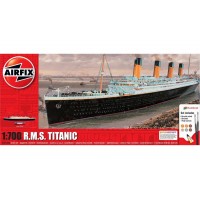 R.M.S Titanic ( Set sa bojama i lepkom ) 1/700
